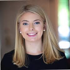 Tanya Valle's Instagram, Twitter & Facebook