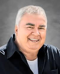 Kevin Lauziere's Instagram, Twitter & Facebook