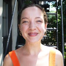 Colleen Hamilton's Instagram, Twitter & Facebook