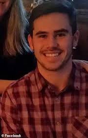 震惊美国高校，名校21人被捕，兄弟会成员贩毒卖数千磅毒品，华人学生也涉案，最高终身监禁！