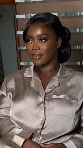 Just a mini process of how we got our bride Michelle ready for her  traditional ceremony. , Her skin is so amazing and the minimal layering  just brought out her inner glow. , I loved the finish so much ...