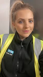 Meet Emma-Jane, Holiday Advisor from our TUI Store in Poole. Incredibly,  she's currently juggling remote working, parenting an energetic  six-year-old, and helping at her local COVID-19 test centre. “It really  fills me