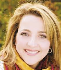 Helen Dubose's Instagram, Twitter & Facebook