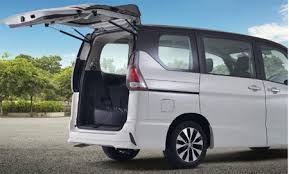 Berikut info terbaru harga nissan serena bekas di pasaran. Nissan Serena 2021 Harga Kredit Promo Dp Cicilan