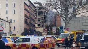 Madrid (ap) — a powerful gas explosion tore through a residential building in central madrid on wednesday, killing at least three people and ripping the facade off the structure. E8teudrwsly4xm