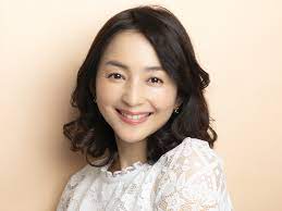 30代 40代に似合う ゆるふわ簡単まとめヘア お仕事編 maico やまとなでしこの キレイ を応援 ナチュラルメイク アイメイク ナチュラル 40代メイク