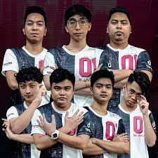 While watching blacklist vs bren, join our twitter party! Blacklist Barges Into Mpl Ph Grand Finals After Crushing Aura