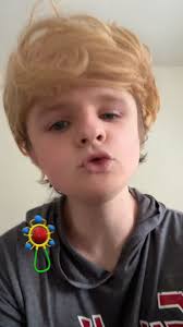 Little Donnie T: Have yourself a merry little Christmas 🎄