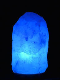 Himalayan Salt Lamps Come In A Variety Of Colors White Being The Purist Form These Rare White Lam Himalayan Salt Lamp Blue Himalayan Salt Lamp Salt Rock Lamp