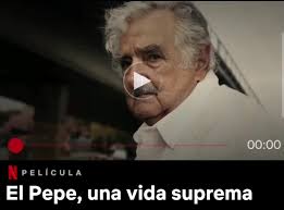Mujica Dirmiendo En El Acto De Alberto Fernández