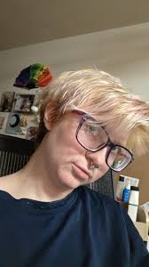 First time bleaching and dyeing hair