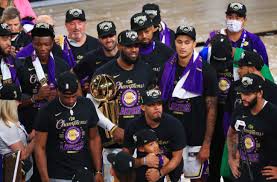Last night, the los angeles lakers defeated the miami heat in six games to take home their 17th title and their first finals win in a decade. Los Angeles Lakers Winning 2020 Championship Makes Sense