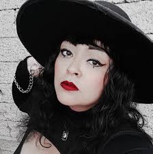 Estos son algunos de nuestros estrenos! 😎🎬 Aventuras, música y mucha  diversión es solo algo de lo que podemos ver en nuestra cartelera  ¡prepárate a disfrutarlos todos!... Y este miércoles de cine