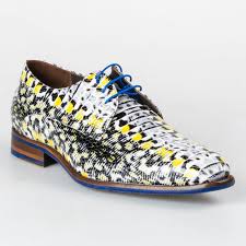 In de onderstaande twee tabellen staat aangegeven hoe deze engelse maten zich verhouden tot eu maten en tot centimeters. Floris Van Bommel 18346 05 Herenschoenen Floris Van Bommel Ten Eekelder Schoenen