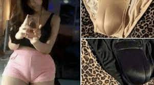 There are 17 camel toe panties for sale on etsy, and they cost 26,83 $ on average. Camel Toe Underwear Is A Thing Now And People Are Actually Buying It