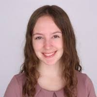 Eva Macduff's Instagram, Twitter & Facebook