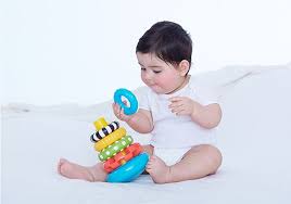 Die Entwicklung Von Ihrem Baby Im 9 Monat Dm De