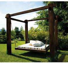 Hintaagy In 2020 Schaukelbett Hangebett Diy Gartenmobel