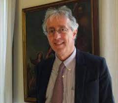 We are speaking of the 'banca federico del vecchio', which has been courteously at the service of clients for more than 100 years. Banca Federico Del Vecchio Stanghellini Presidente Financecommunity