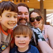 Such A Beautiful Family!!😍😍