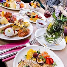 Bei Diesem Nassgrauen Wetter Wre Ein So Schn Buntes Frhstck Lachs Spaghetti Schnelles Essen Richtig Lecker