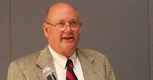 30-year publisher retires from The Red & Black