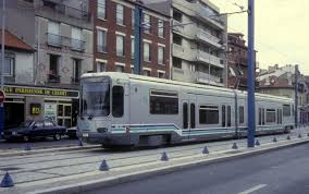 Régie autonome des transports parisiens. Paris Ratp Tram 1 Alstom Tfs M2 101 La Courneuve 8 Mai 1945 Im Juli 1992 Bahnbilder De