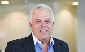 Mishon Mackay acquires Justin Lloyd