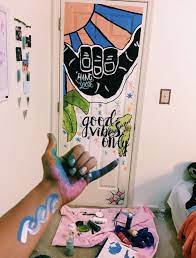 Found On Vsco Alexdeannn Dorm Room Inspiration Painted Doors Room Diy