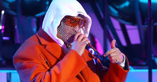 Tell them you're mine, mine. Bad Bunny Drops New Song About Self Quarantining En Casita