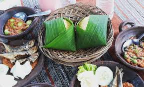 Tak hanya yang kekinian saja, sajian pisang tradisional dan khas indonesia juga banyak dicari, nih. 9 Nama Unik Bungkus Dari Daun Pisang Kamu Sudah Tahu