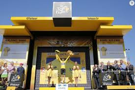 Le parcours du tour de france, les étapes, les villes, les dates. Tour De France 2015 Revoir L Arrivee Et Le Podium A Paris Du 26 Juillet Replay France2 Terrafemina