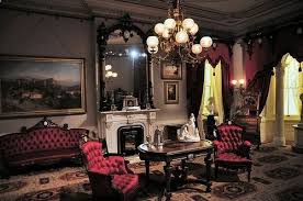 50 Gothic Designed Living Rooms And Decorating Ideas Unique Intuitions Gothic Living Rooms Victorian Decor Victorian Style Decor