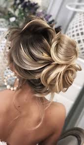 Wedding hairstyles for medium hair (pictures and videos); Trendiest Updos For Medium Length Hair To Inspire New Looks