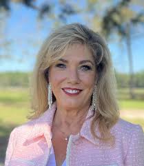 Christine M Williamson