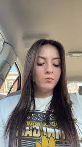 Mindy Lund's Instagram, Twitter & Facebook