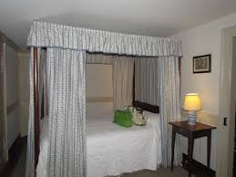 And stay up to date with house plans helper. 1st Floor Master Bedroom Picture Of Colonial Houses Colonial Williamsburg Tripadvisor
