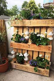 klussen met pallets leuke tuinideeen van pallets praxis blog tuin pallet tuin ideeen verticale tuin