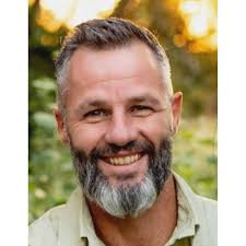 Bruce Rowlands's Instagram, Twitter & Facebook