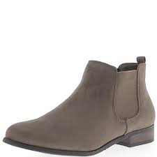 Chez grandesshoes, vous trouverez votre modèle de bottines pour femmes pas cher et dans de grande taille, du 42 au 46, et en plus, avec la livraison. Bottines Gris Femme Achat Vente Bottines Gris Femme Pas Cher Cdiscount