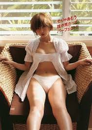 篠田麻里子の水着グラビアやセミヌード・アイコラ画像65枚｜エロ牧場