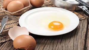 Le uova di categoria a extra, chiamate anche extra fresche, non hanno più di 9 giorni dalla deposizione, non sono state trattate né refrigerate e presentano una camera d'aria non un metodo semplice per capire se un uovo è marcio è metterlo con cautela in una grande ciotola piena d'acqua. Uova Fresche E Sode Il Blog Di Tescoma Italia