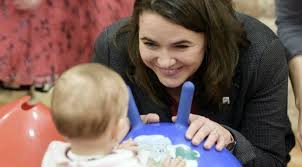 • államtitkár‍ • alelnök • országgyűlési képviselő • közgazdász • édesanya. Novak Katalin A Magyar Gyermekekben Van A Magyar Jovo Borsonline