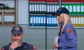 Portokalli Policet E Postbllokut Testi Per Komisar Top Channel