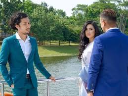 | dendam dan benci larra menyebabkan dia rancang pelbagai perkara jahat bagi meneruskan penderitaan amna. Sinopsis Dia Yang Ku Cinta Slot Samarinda Tv3