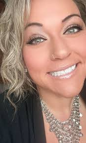 Hannah Gilliland's Instagram, Twitter & Facebook