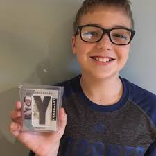 What are good pizza specials near the east end