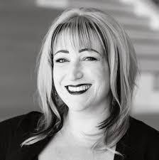 Kat Mcgill's Instagram, Twitter & Facebook