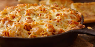 A delicious pasta recipe that's great for lunch or dinner. Fusilli Tomato Mozzarella A Super Baked Pasta Recipe La Cucina Italiana