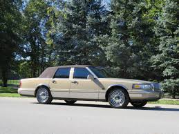 1996 Lincoln Town Car At Auction 2181011 Hemmings Motor News Lincoln Town Car Car Cars For Sale